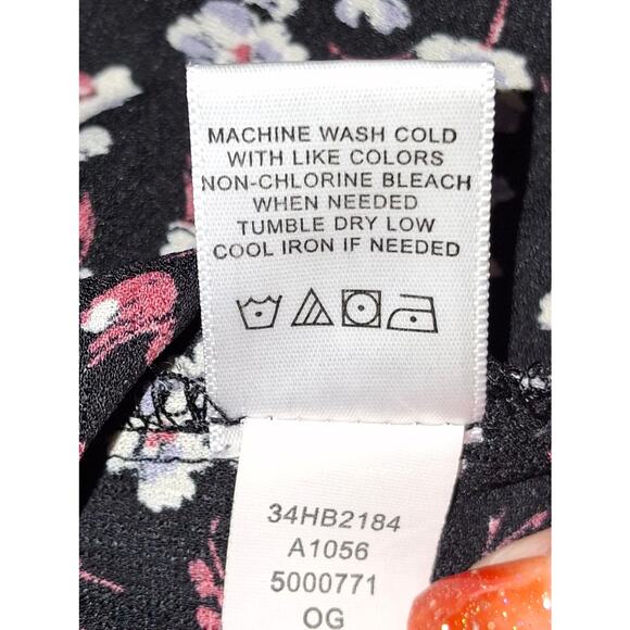 About A Girl Black Floral Keyhole Blouse L – Boho Romantic Whimsy Cottagecore - Picture 9 of 9